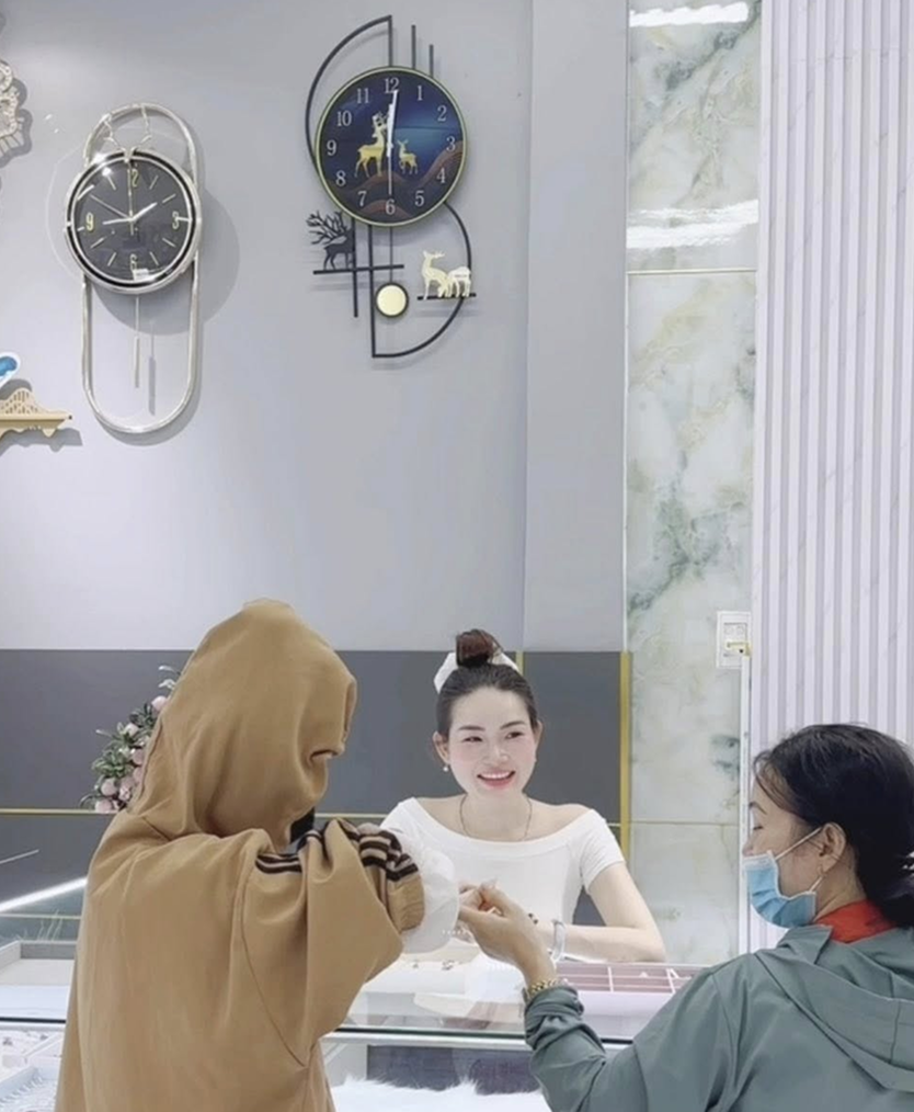 Giới Thiệu Về