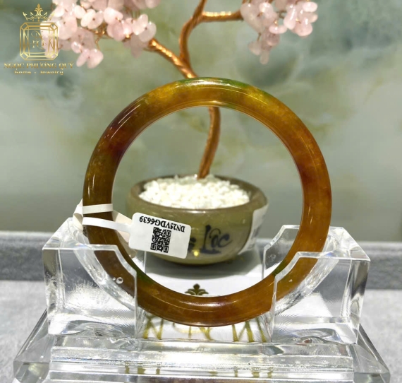 Cẩm thạch tự nhiên