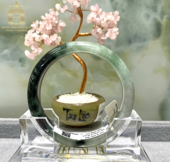 Cẩm thạch tự nhiên