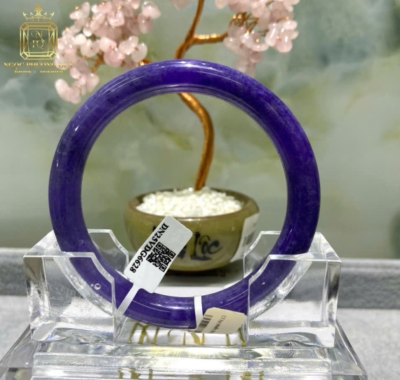 Cẩm thạch tự nhiên