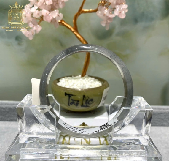 Cẩm thạch tự nhiên