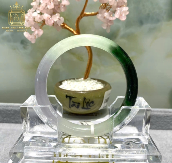 Cẩm thạch tự nhiên