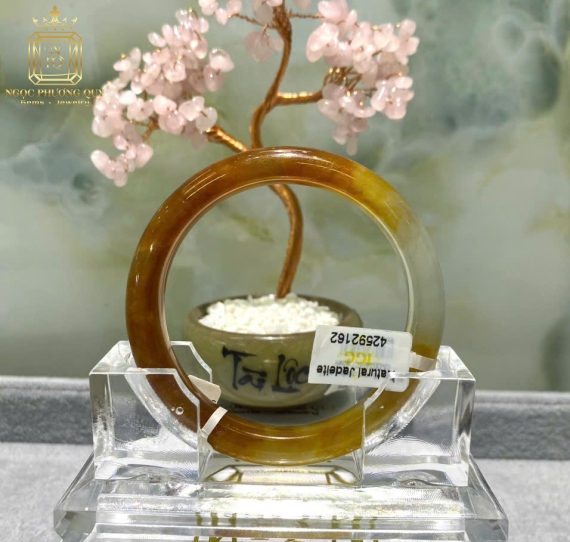 Cẩm thạch tự nhiên