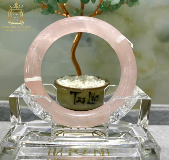 Vòng thạch anh tự nhiên