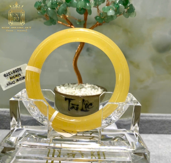 Vòng các loại đá khác (onyx,kyanite...)