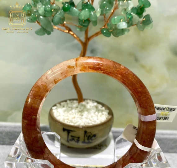 Vòng thạch anh Quartz