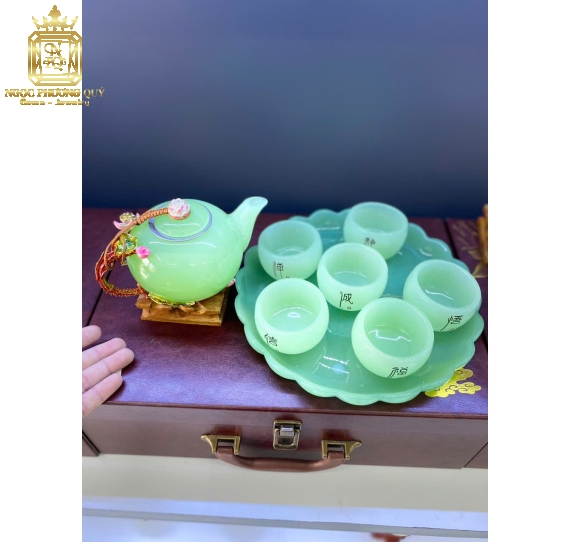 Bộ ấm trà mã não xanh