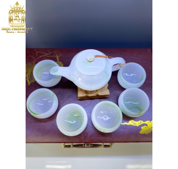 Bộ ấm trà mã não trắng xanh