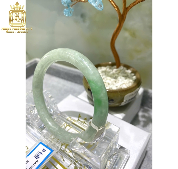 Vòng Cẩm Thạch Tự  Nhiên Type A