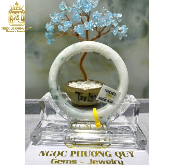 Cẩm thạch tự nhiên