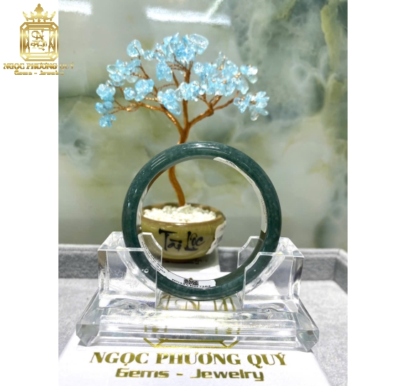 Cẩm thạch tự nhiên