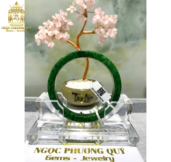 Cẩm thạch tự nhiên