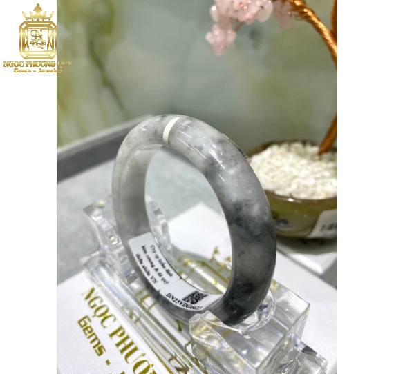 Cẩm thạch tự nhiên