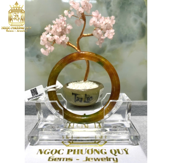 Cẩm thạch tự nhiên