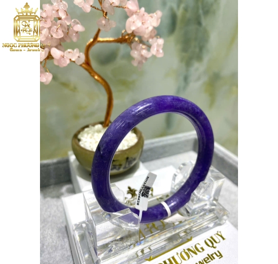 Cẩm thạch tự nhiên