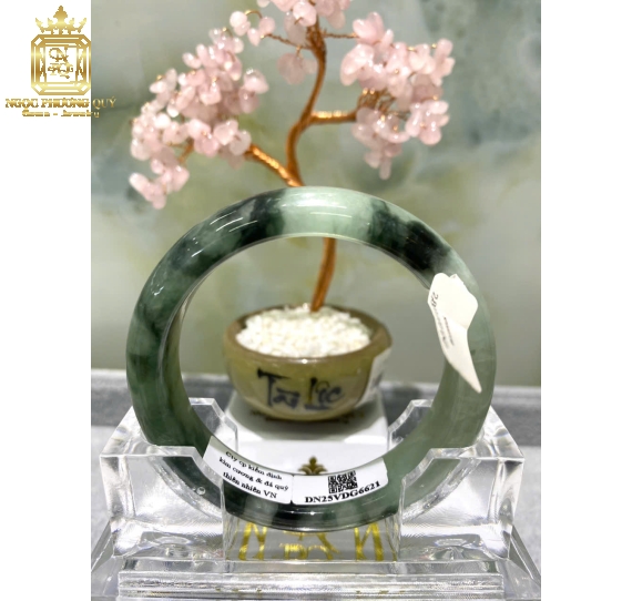 Cẩm thạch tự nhiên