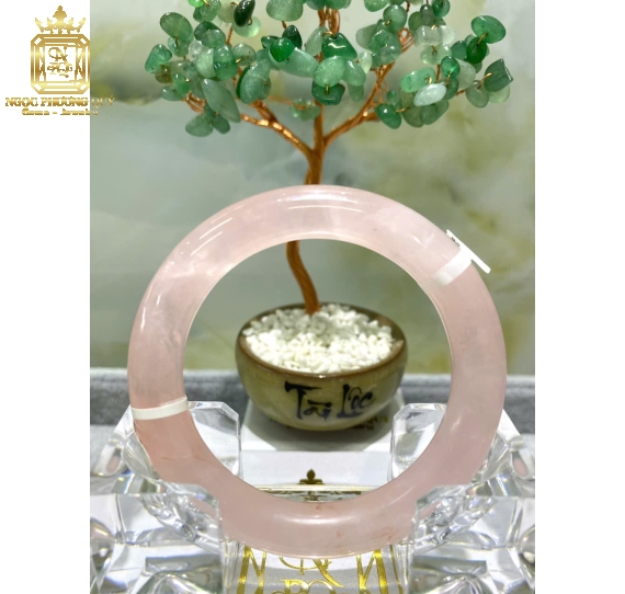 Vòng thạch anh tự nhiên