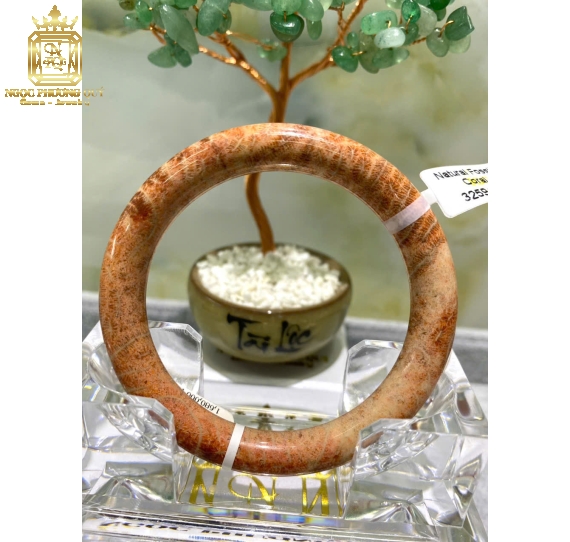 Vòng các loại đá khác (onyx,kyanite...)
