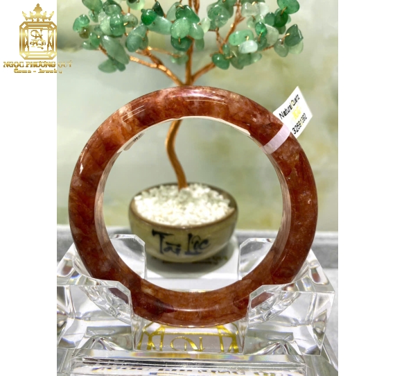 Vòng thạch anh Quartz
