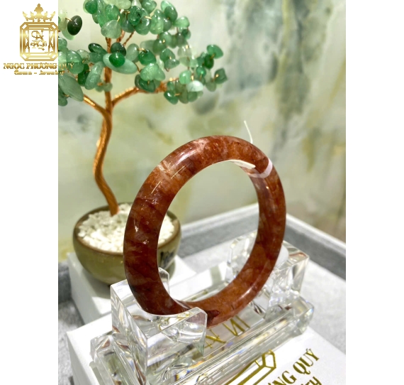 Vòng thạch anh Quartz